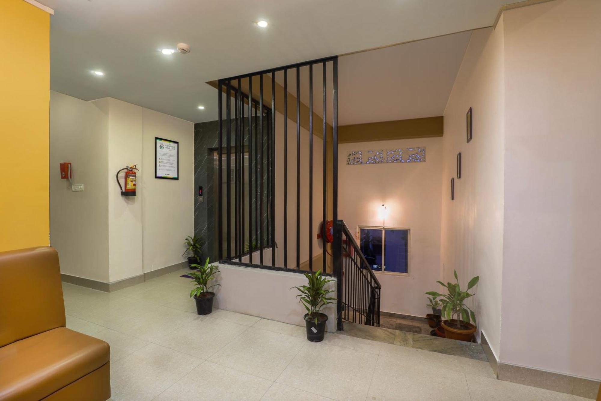 Treebo Urban Oasis Inn グワーハーティー エクステリア 写真